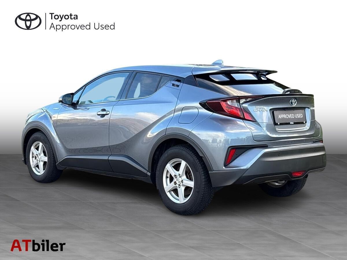 Toyota C-HR 1,8 Hybrid C-LUB Smart Multidrive S 122HK 5d Aut.