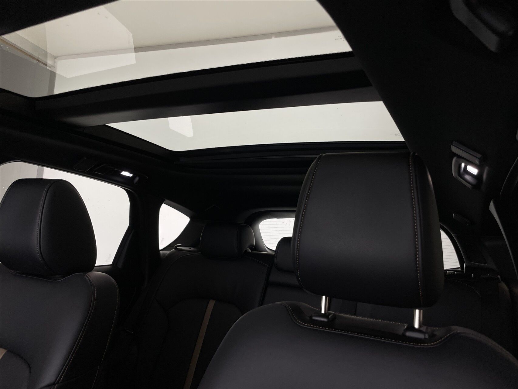 Grå Mazda CX-60 fra 2025