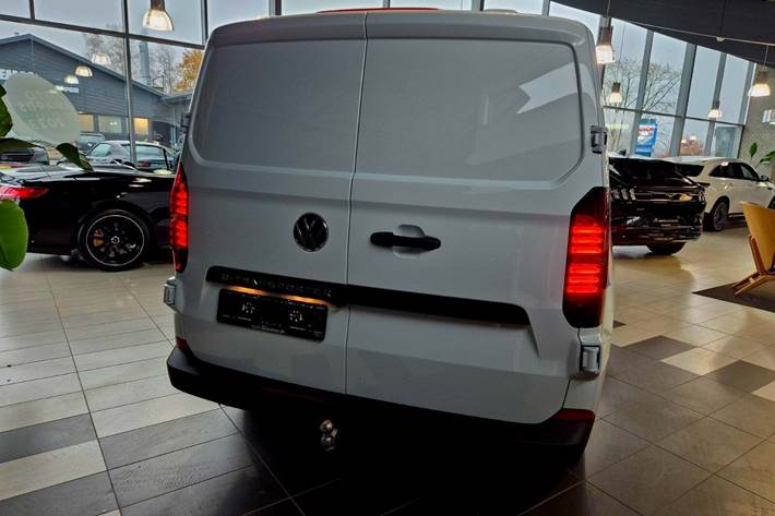 Hvid VW e-Transporter fra 2025
