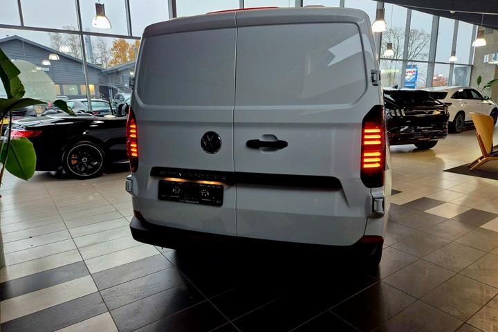 Hvid VW e-Transporter fra 2025