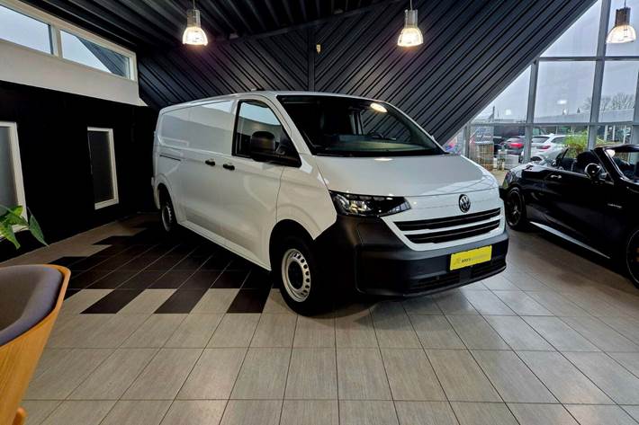 Hvid VW e-Transporter fra 2025