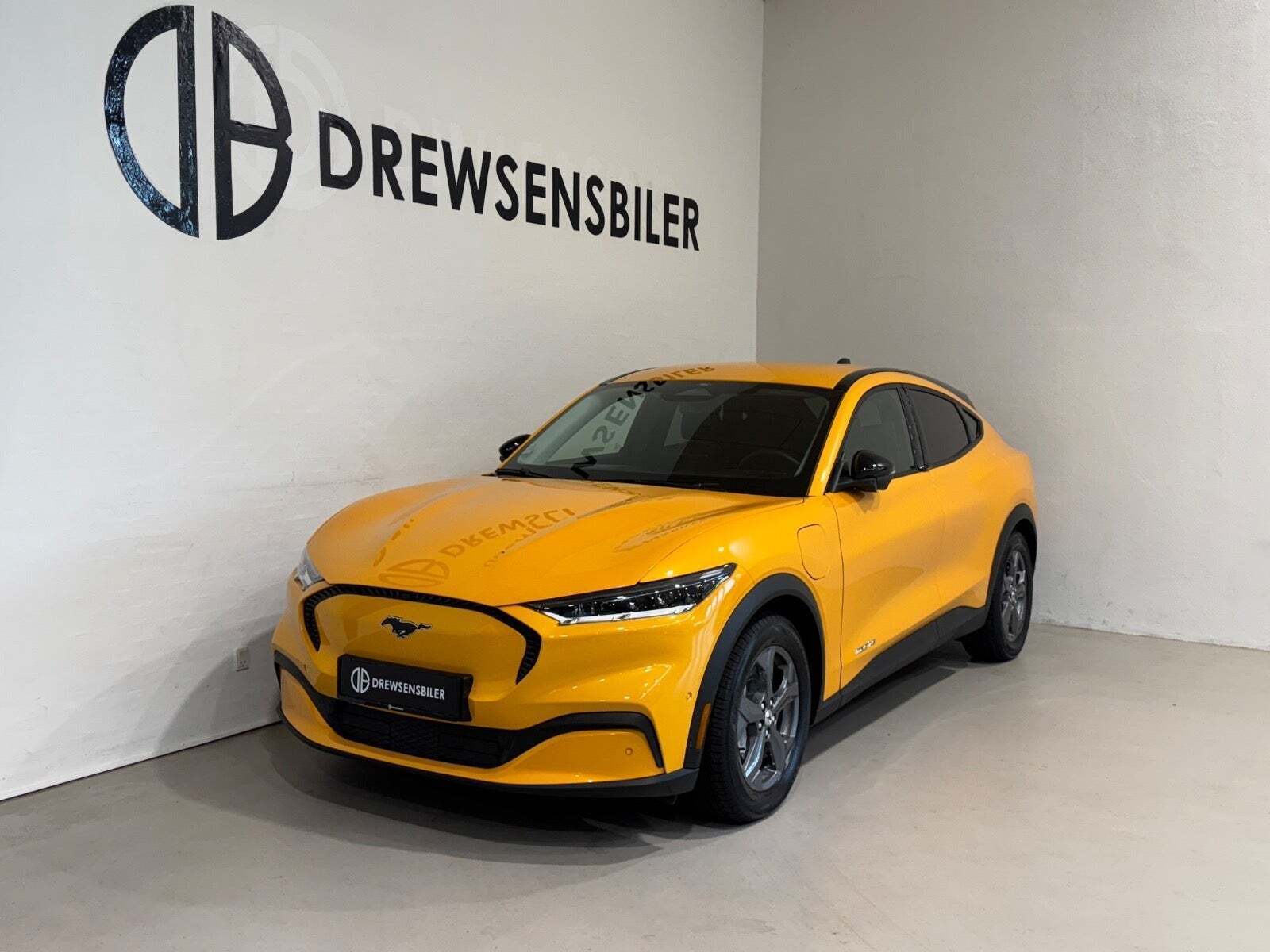 Ford Mustang Mach-E 75 Standard Range