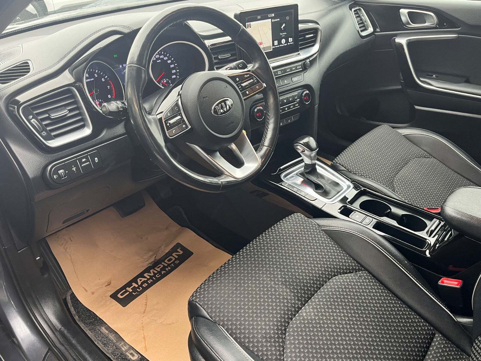 Kia Ceed 1,4 T-GDi Intro Edition SW DCT