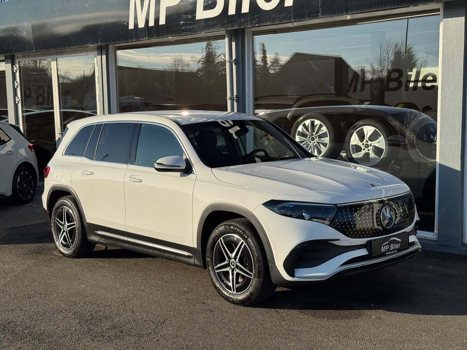 Mercedes EQB250+ AMG Line