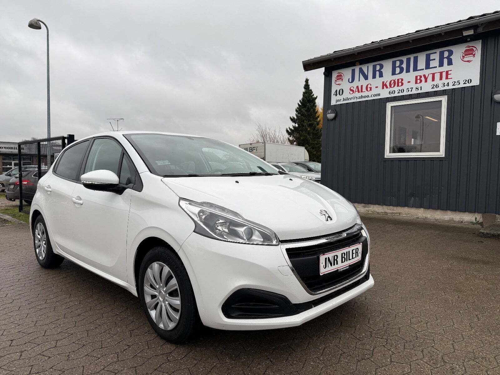 undefined Peugeot 208 fra 2019