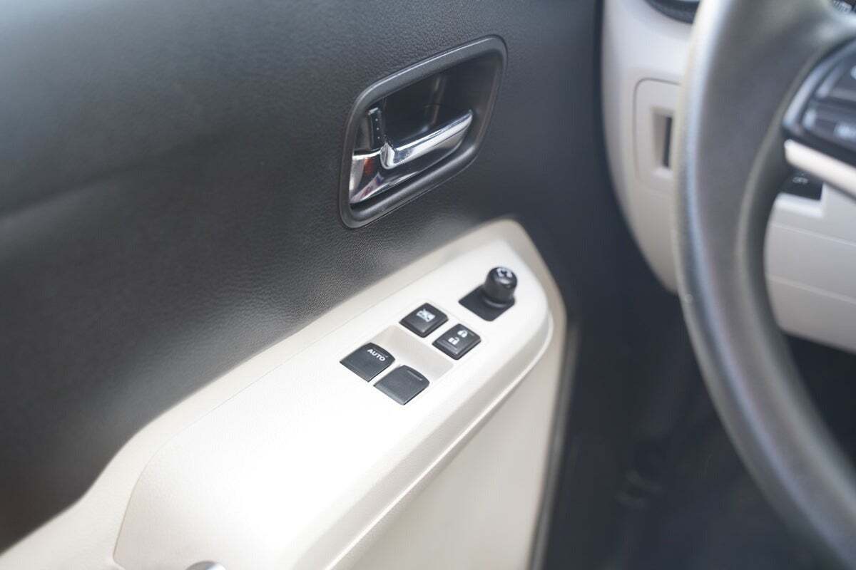 Sølv Suzuki Ignis fra 2019