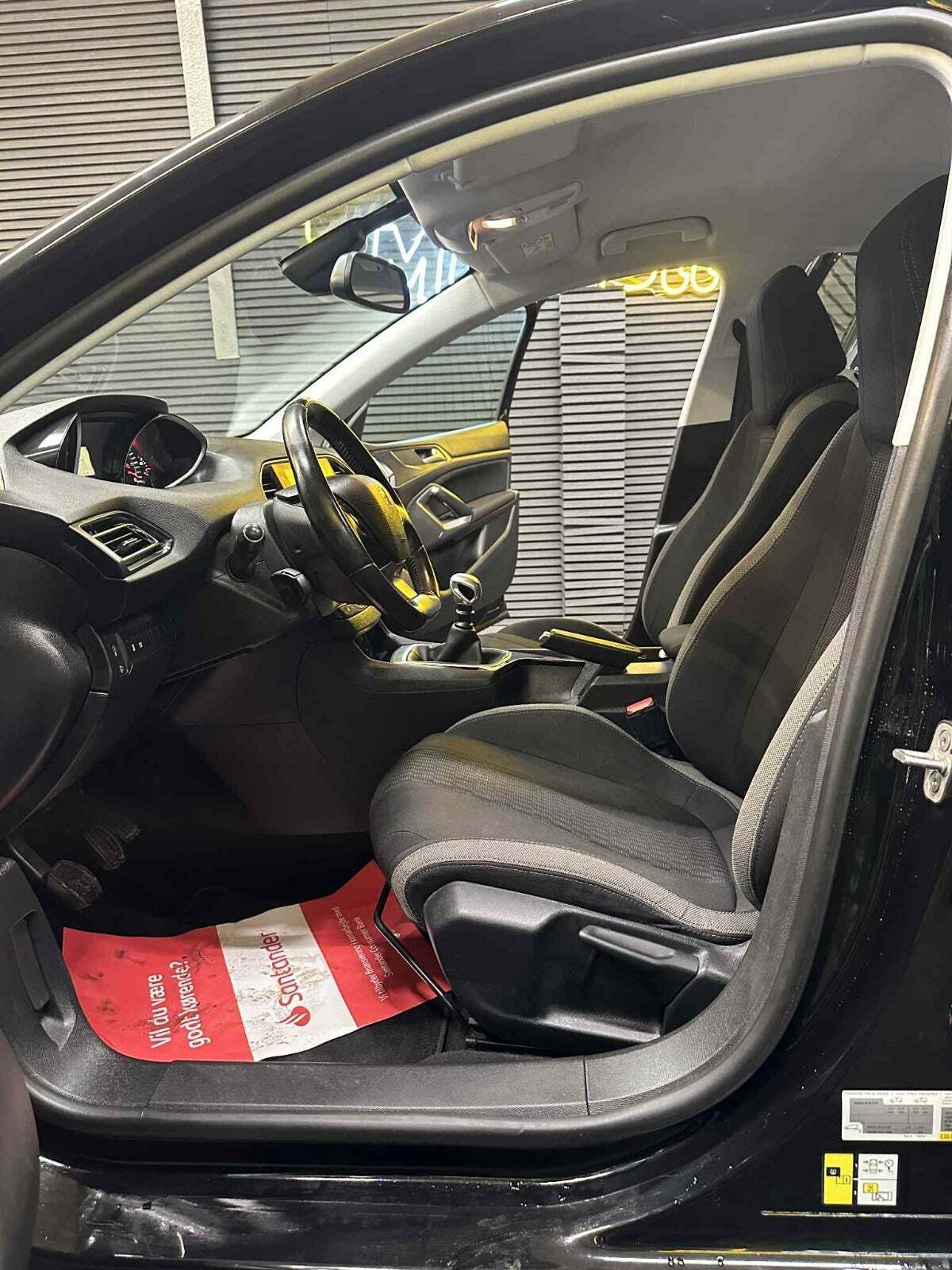 Peugeot 308 1,6 BlueHDi 120 Active Van