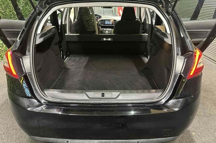 undefined Peugeot 308 fra 2016