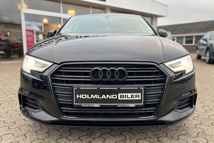 Sort Audi A3 fra 2017