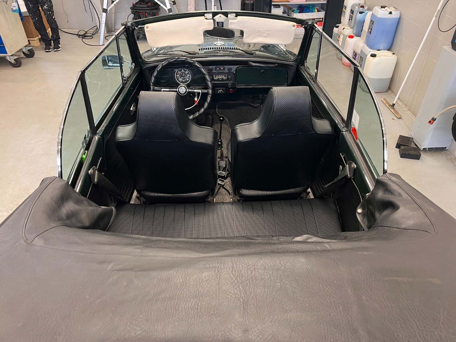 undefined VW 1302 fra 1971 set indefra