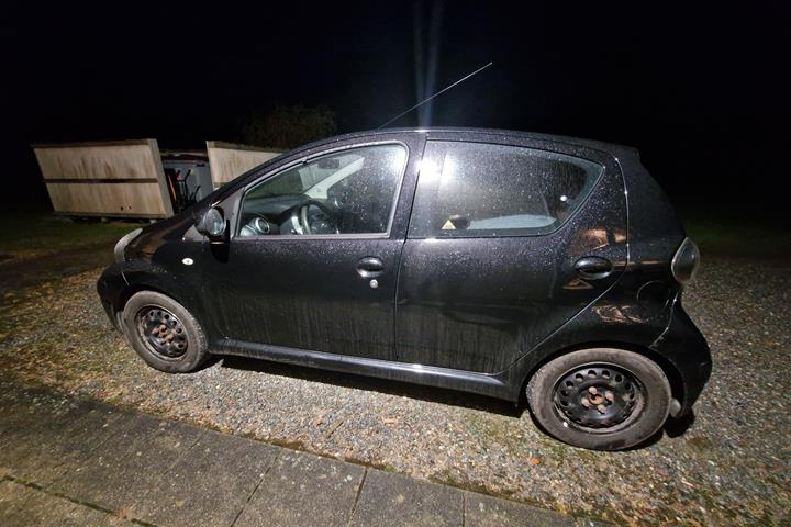 Sort Toyota Aygo 1,0 fra 2009