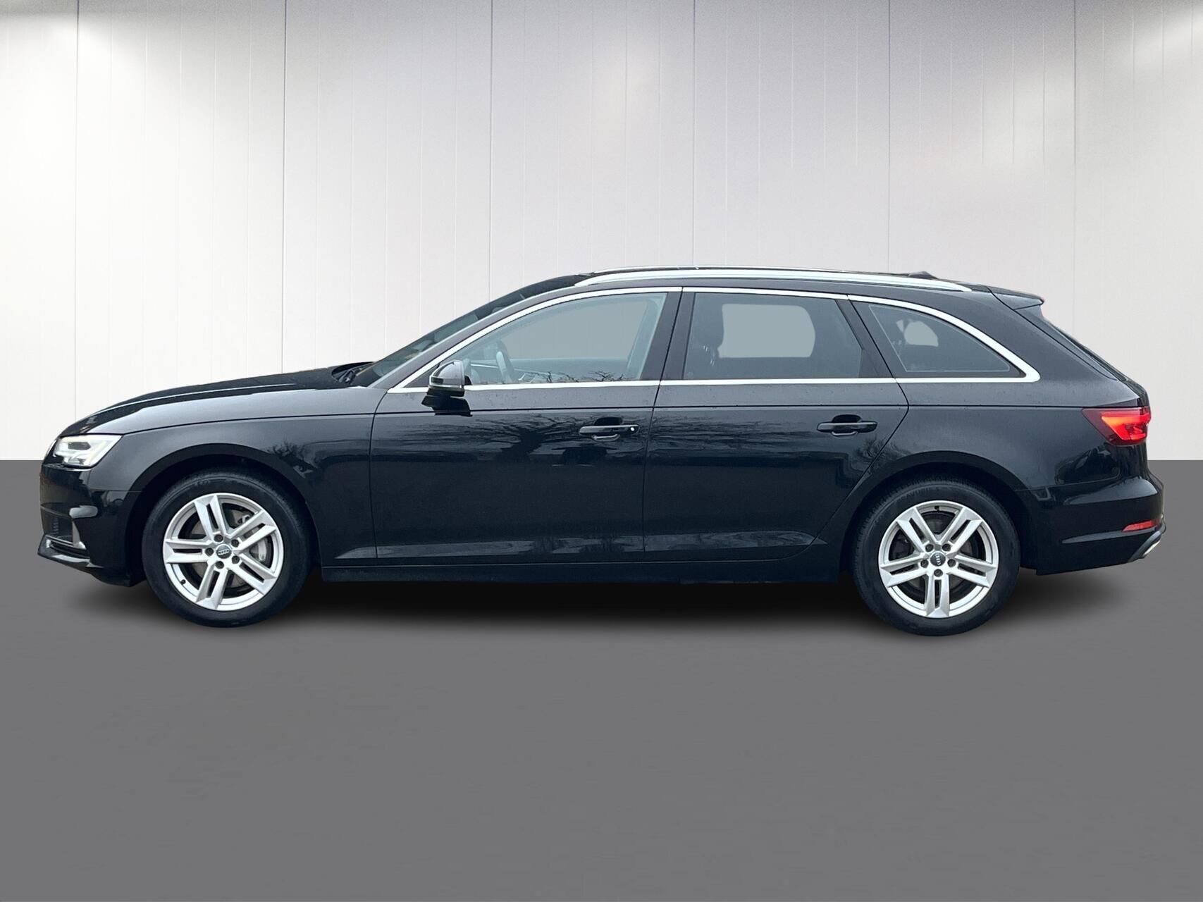 Audi A4 2,0 Avant 40 TDI Sport Prestige Tour S Tronic 190HK Stc 7g Aut.