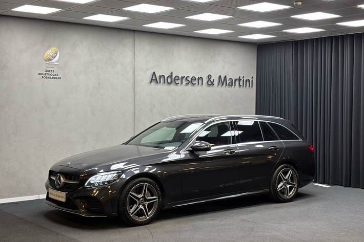 Grå Mercedes C300 d fra 2019