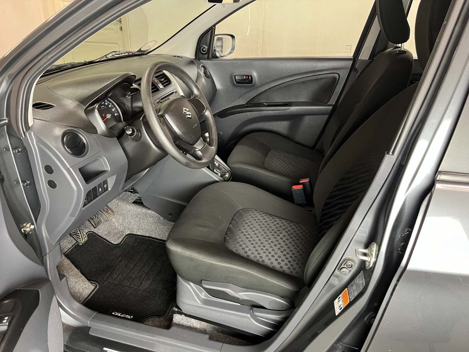 Suzuki Celerio 1,0 Dualjet Club Gold