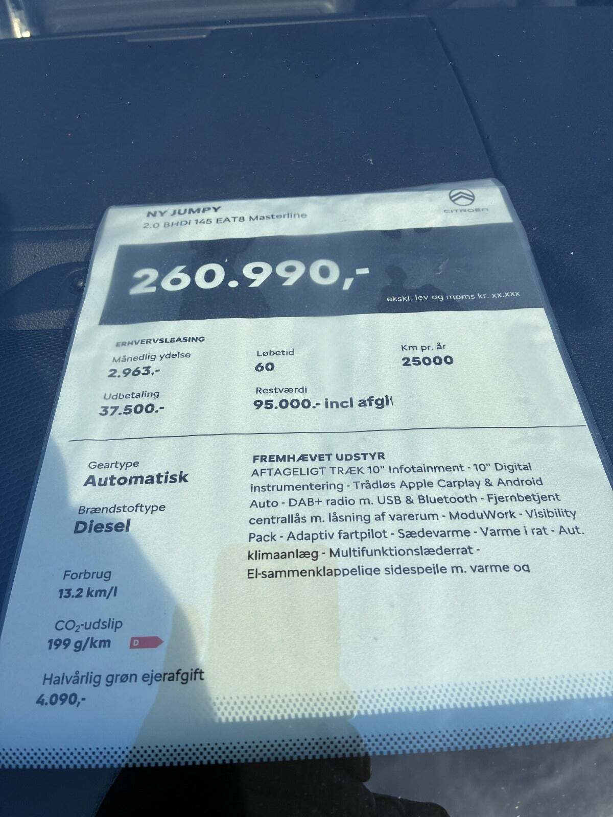 Hvid Citroën Jumpy fra 2025