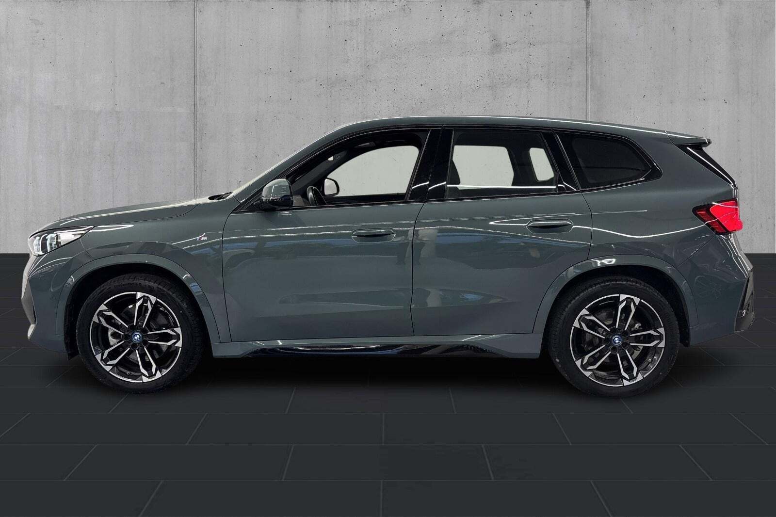 BMW iX1 xDrive30 M-Sport