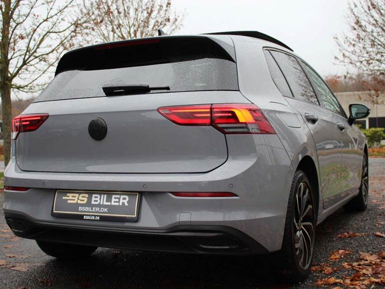 VW Golf VIII 1,4 eHybrid DSG