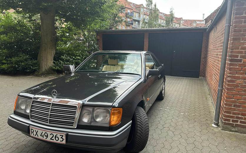 Mercedes 300 CE 3,0 CE-24