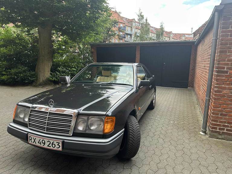 Mercedes 300 CE 3,0 CE-24