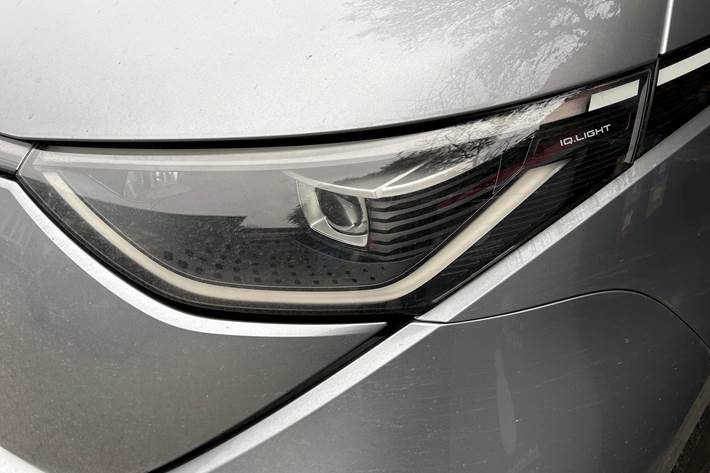 Sølv VW ID.Buzz fra 2024