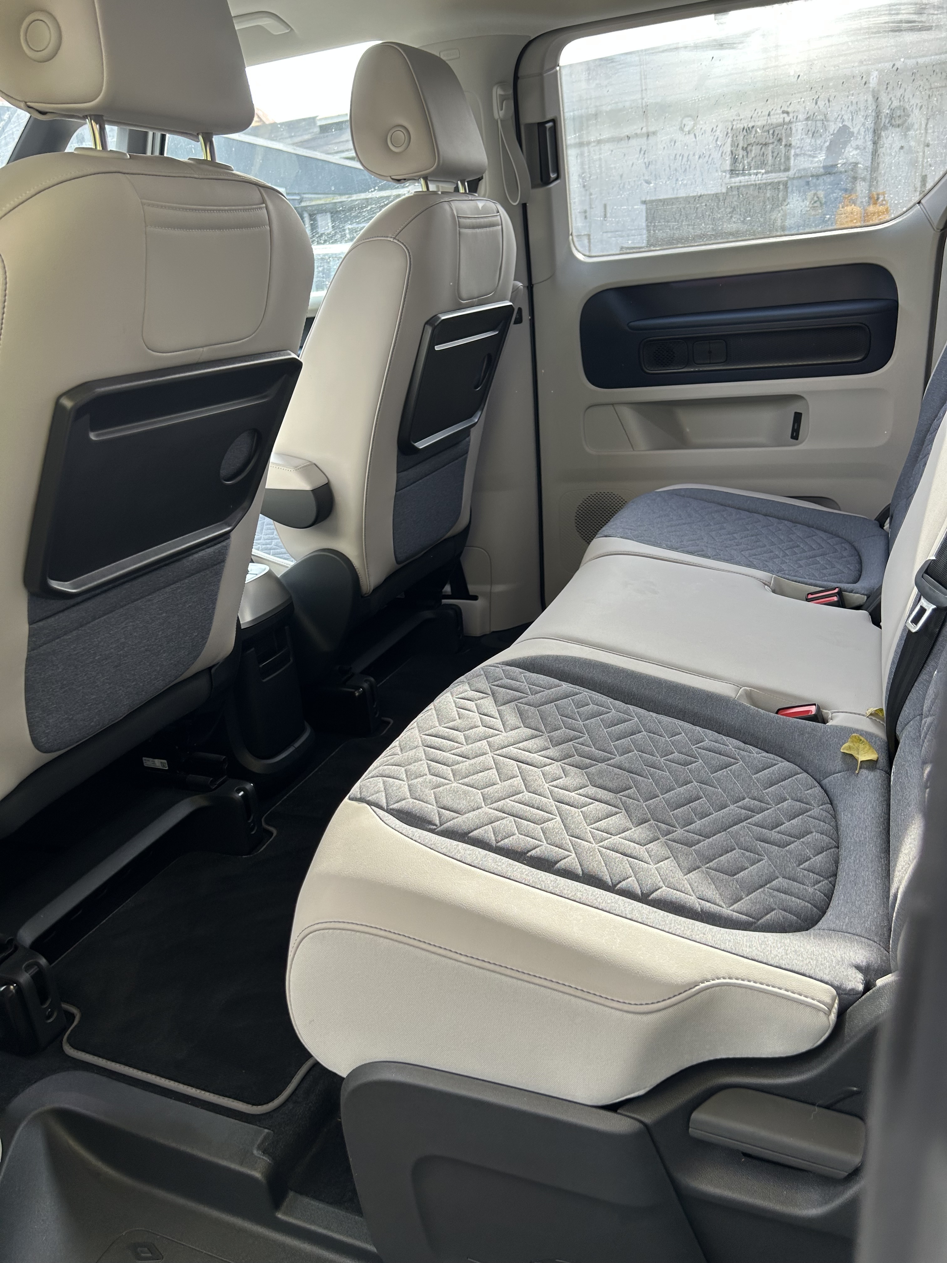 Sølv VW ID.Buzz fra 2024
