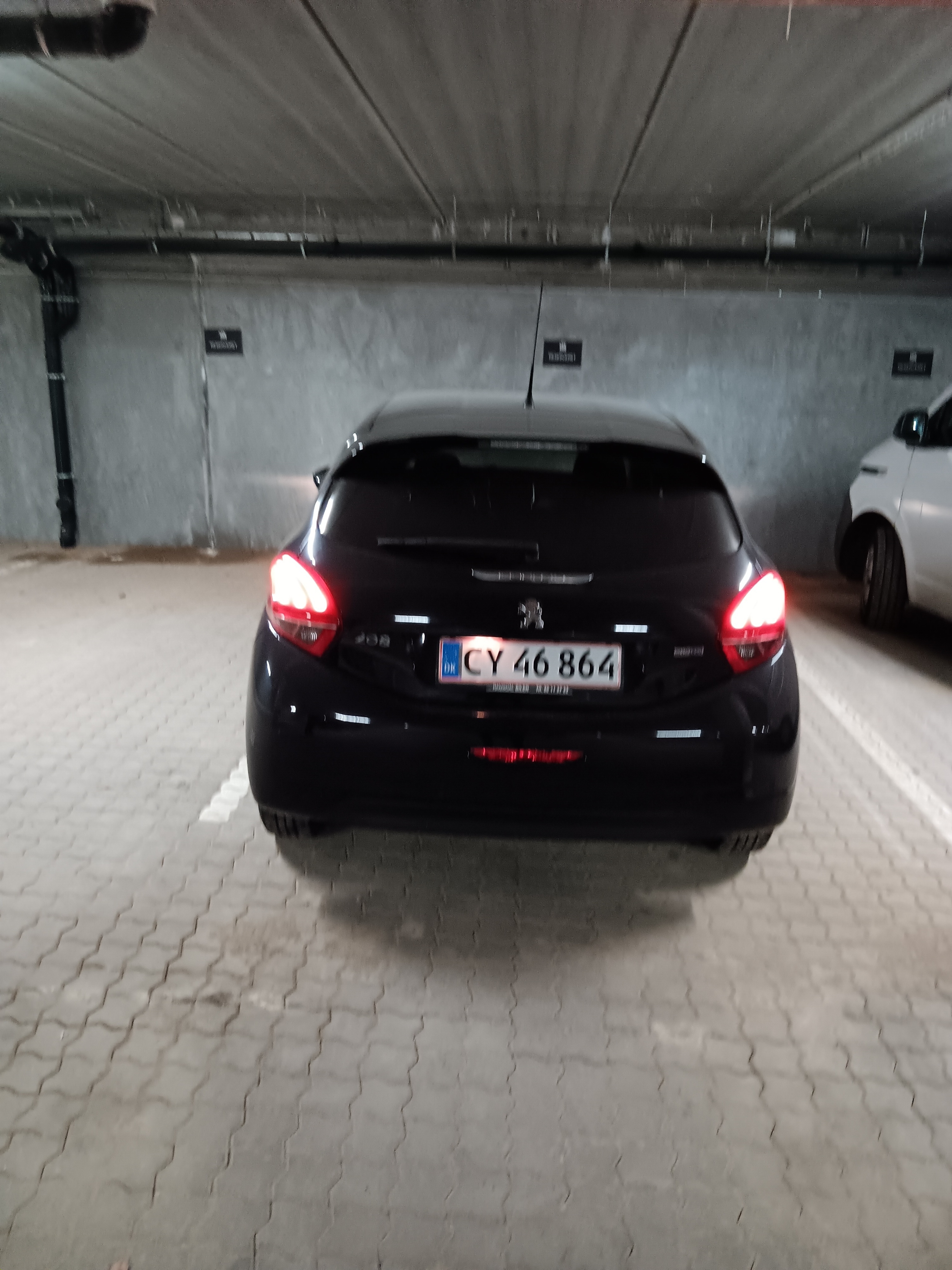 Peugeot 208 1,6 BlueHDI 100 hk 5D