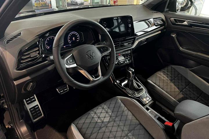 Sort VW T-Roc fra 2026