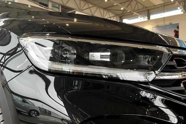 Sort VW T-Roc fra 2026
