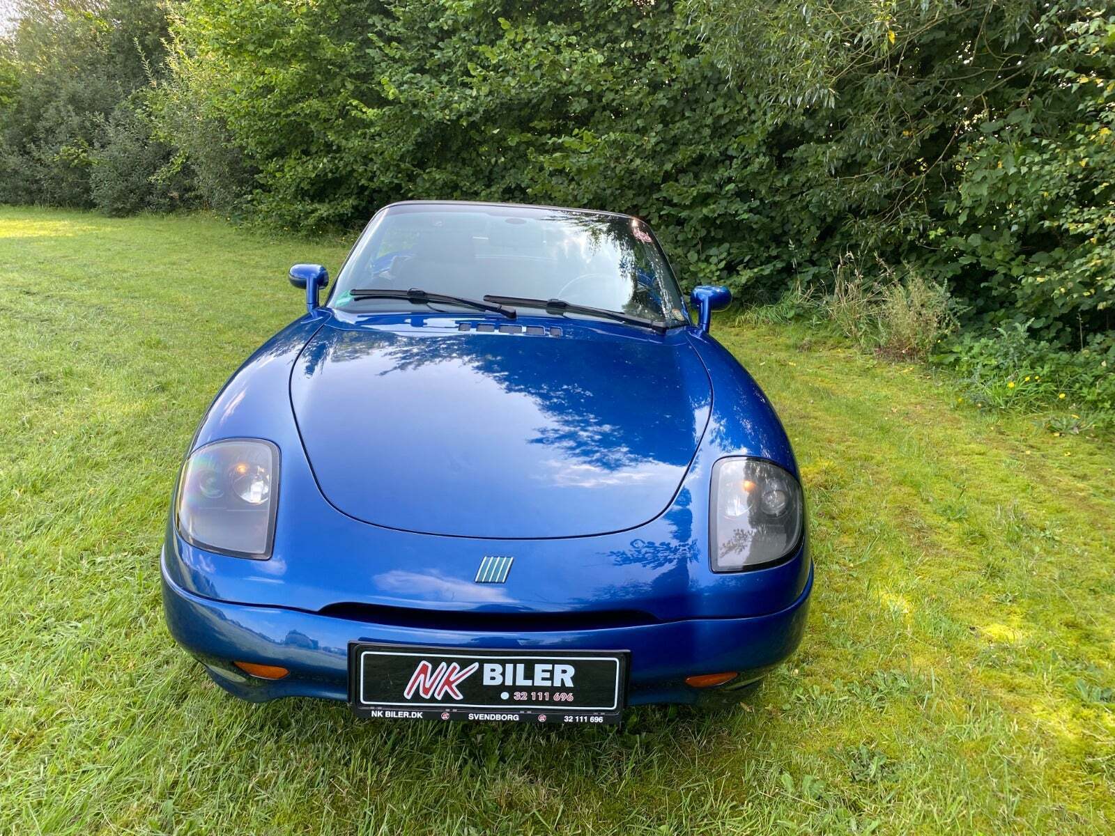 undefined Fiat Barchetta fra 1998 set udefra