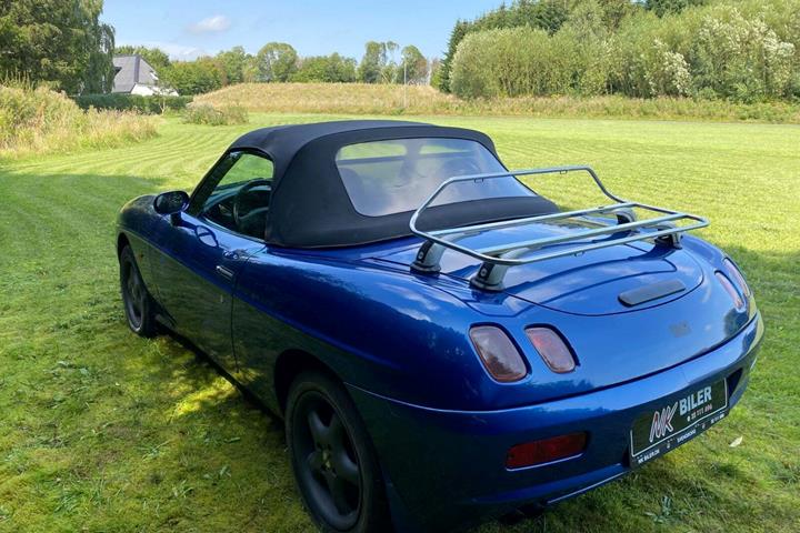 undefined Fiat Barchetta fra 1998 set udefra
