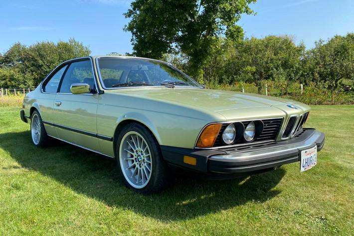 undefined BMW 630CSi fra 1977 set udefra