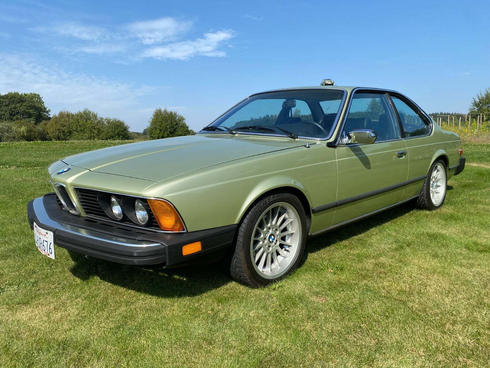 undefined BMW 630CSi fra 1977 set udefra