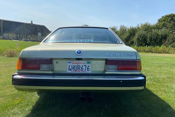 undefined BMW 630CSi fra 1977 set udefra
