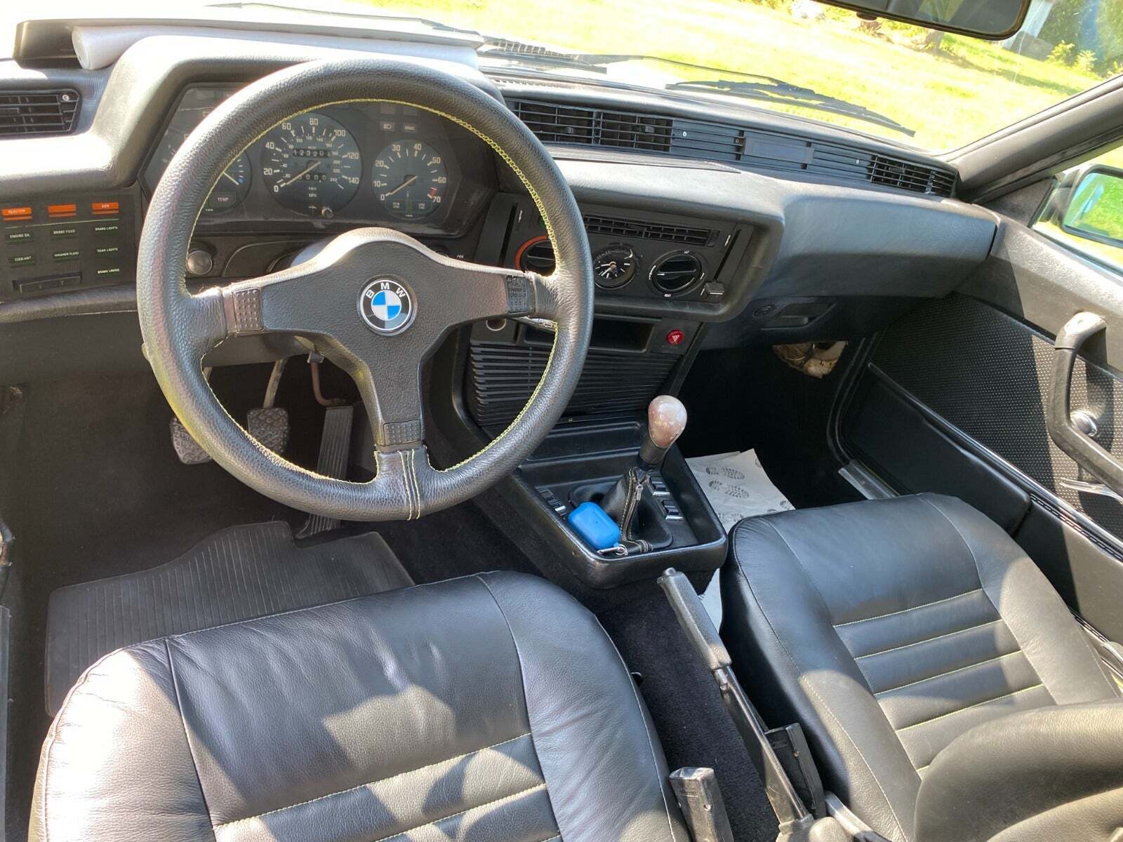 undefined BMW 630CSi fra 1977 set indefra