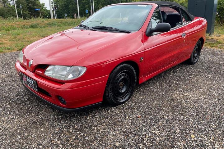 undefined Renault Megane I fra 1998 set udefra