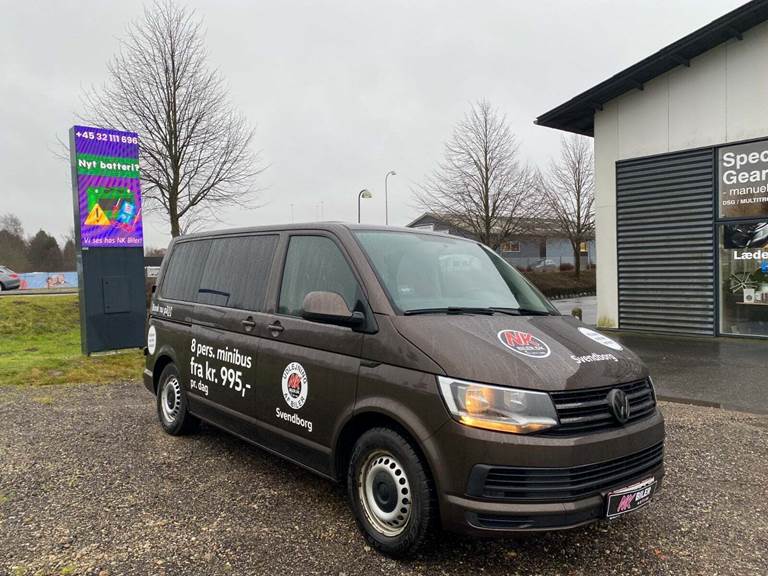 VW Caravelle 2,0 TDi 150 Comfortline DSG kort