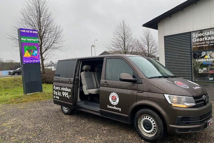 undefined VW Caravelle fra 2015