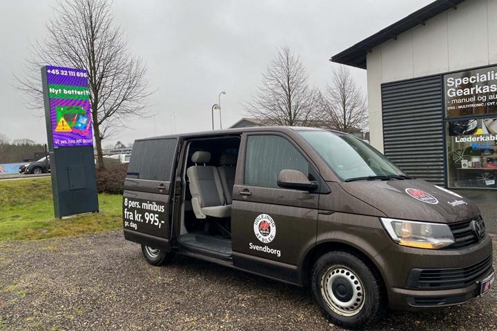 undefined VW Caravelle fra 2015