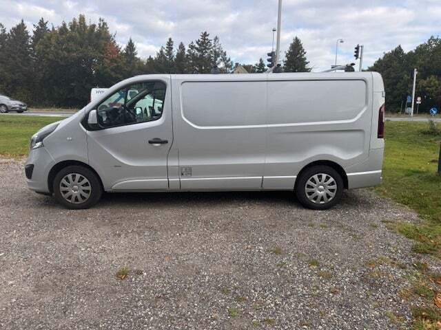 Opel Vivaro 1,6 CDTi 120 Sportive L2H1
