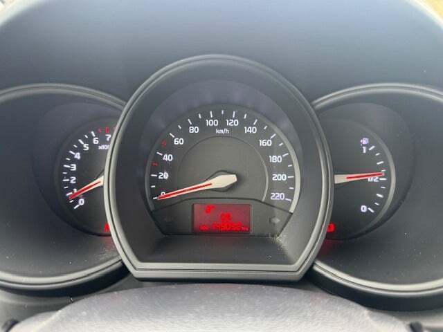 undefined Kia Rio fra 2012