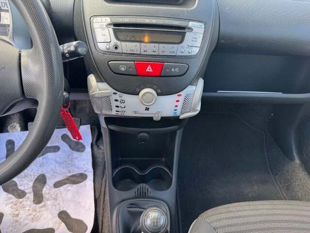 undefined Peugeot 107 fra 2014