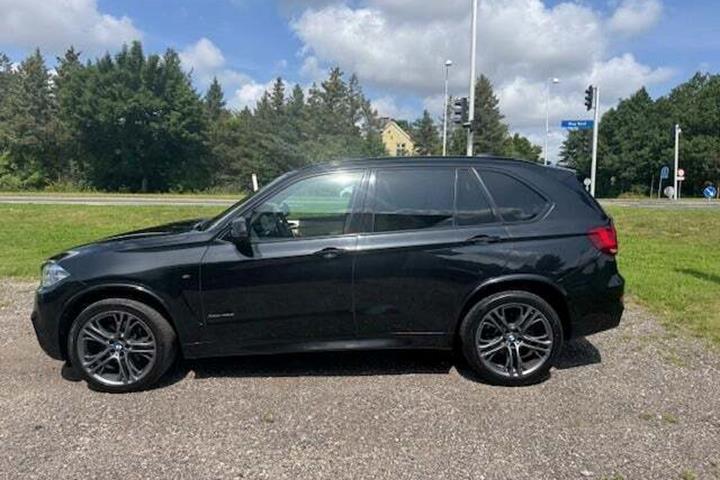 undefined BMW X5 fra 2017