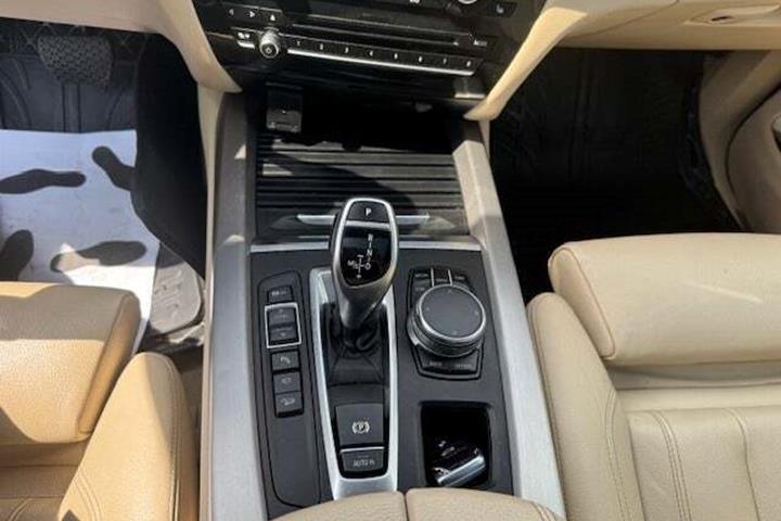 undefined BMW X5 fra 2017