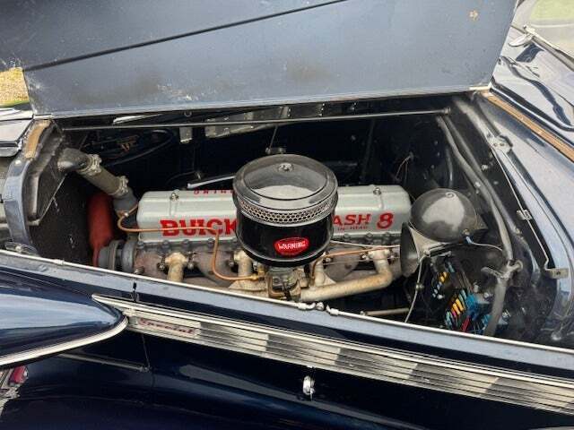 undefined Buick Special fra 1938 set udefra