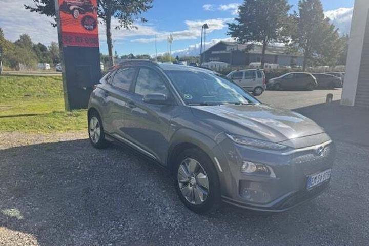 undefined Hyundai Kona fra 2020 set udefra