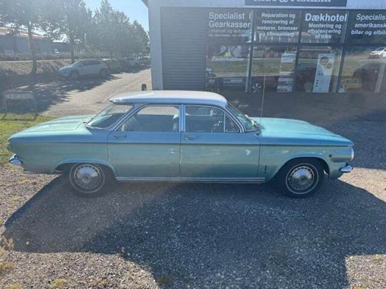 Chevrolet Corvair 2,3 Monza Turbo-Air 900 aut.