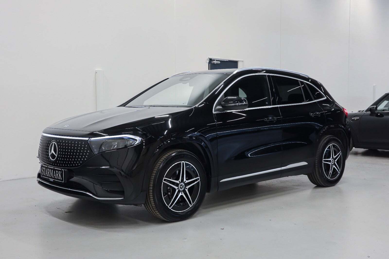 Mercedes-Benz Starmark Roskilde