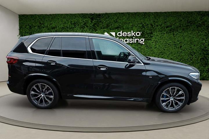 undefined BMW X5 fra 2021