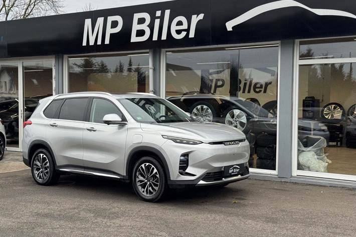 Sølv Maxus Euniq6 fra 2023 set udefra