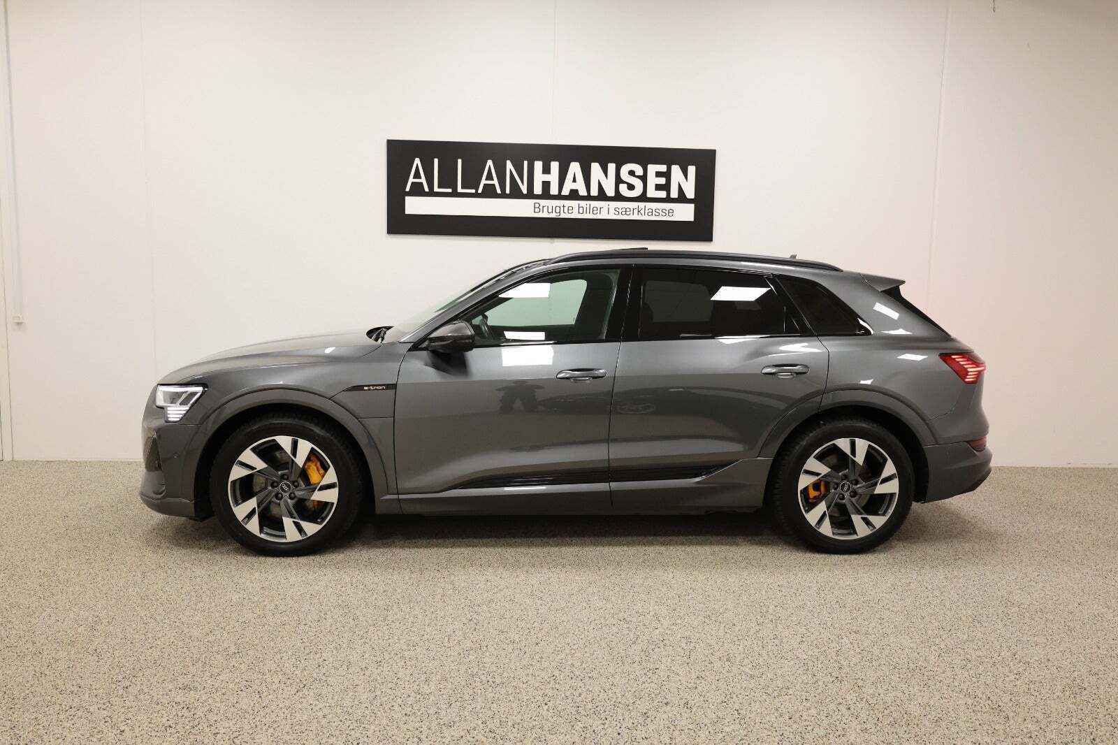 Audi e-tron 55 S-line quattro